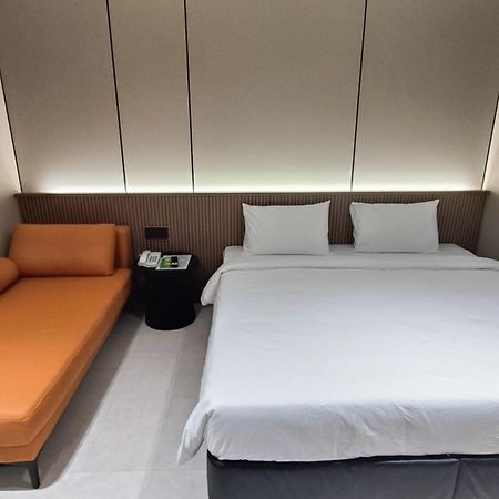 Urban Inn, Salak Tinggi Sepang Ngoại thất bức ảnh