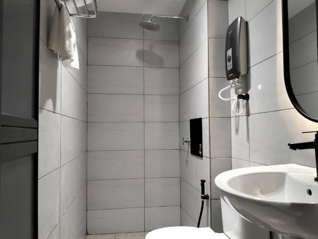 Urban Inn, Salak Tinggi Sepang Ngoại thất bức ảnh