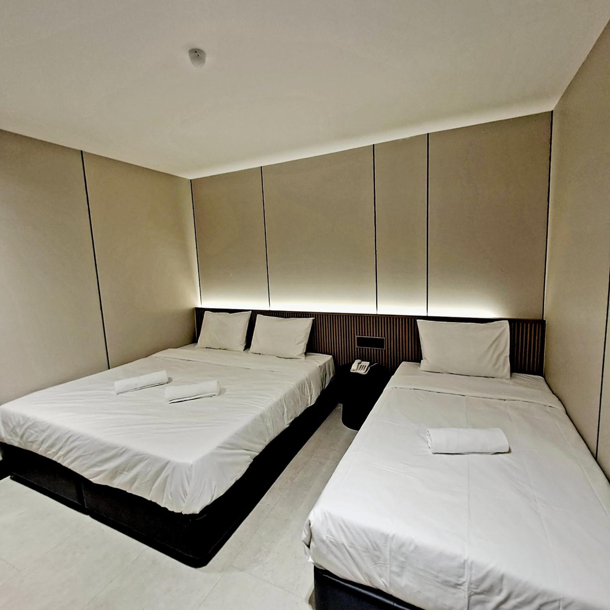 Urban Inn, Salak Tinggi Sepang Ngoại thất bức ảnh