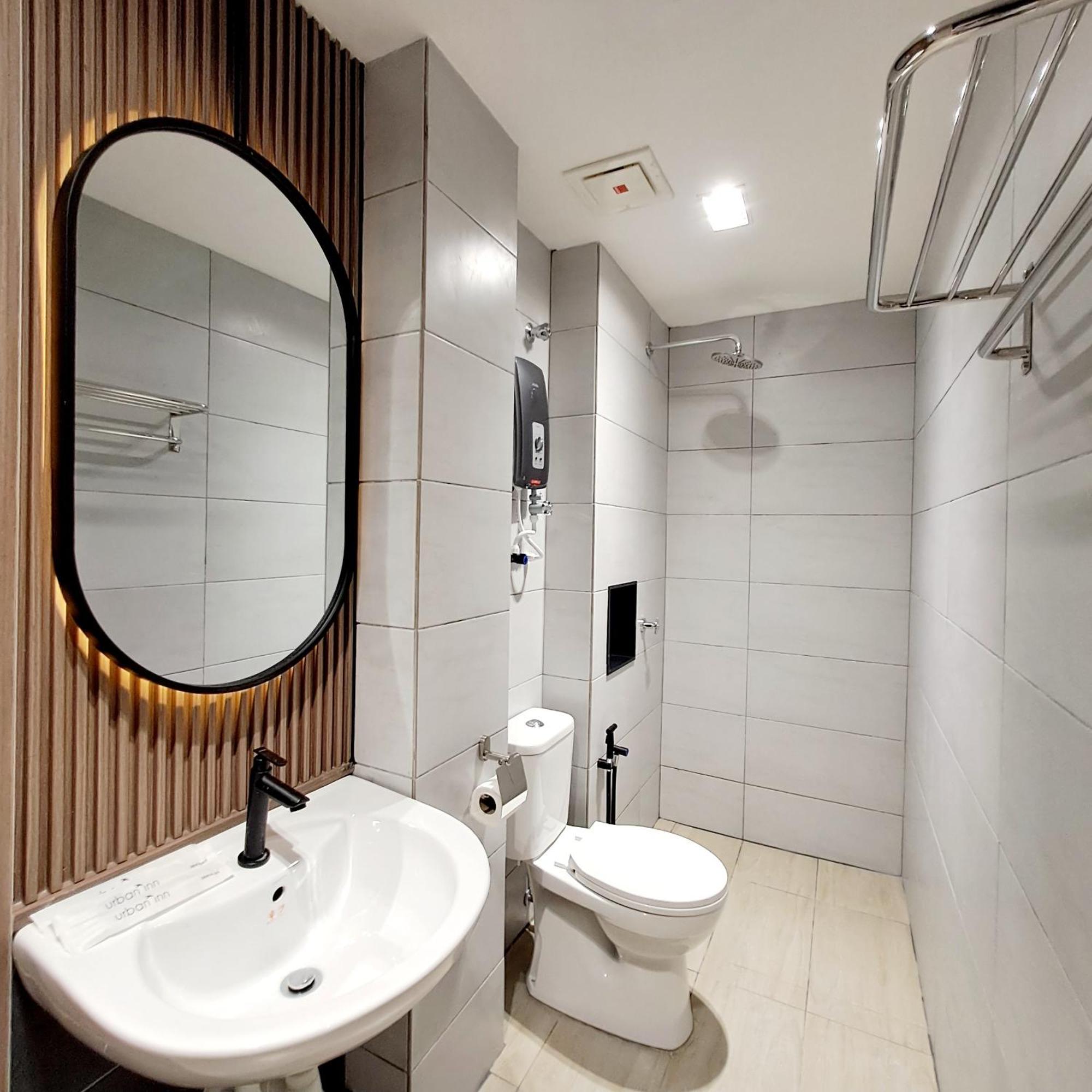 Urban Inn, Salak Tinggi Sepang Ngoại thất bức ảnh